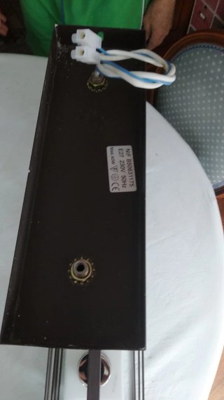 Lámpara de hierro estilo vintage