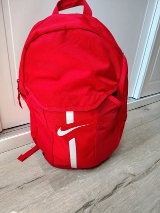 Mochila Nike Academy 29L Roja
