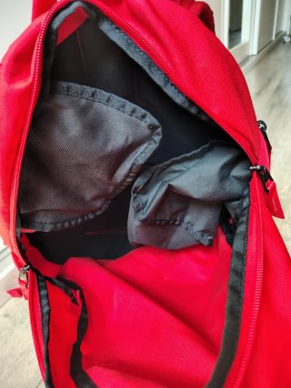 Mochila Nike Academy 29L Roja