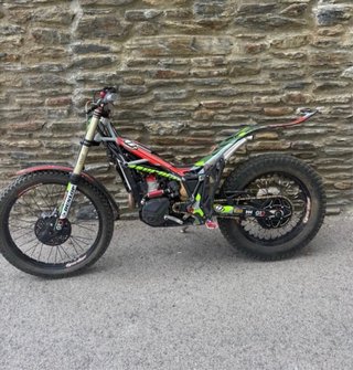 Moto Trial Vertigo