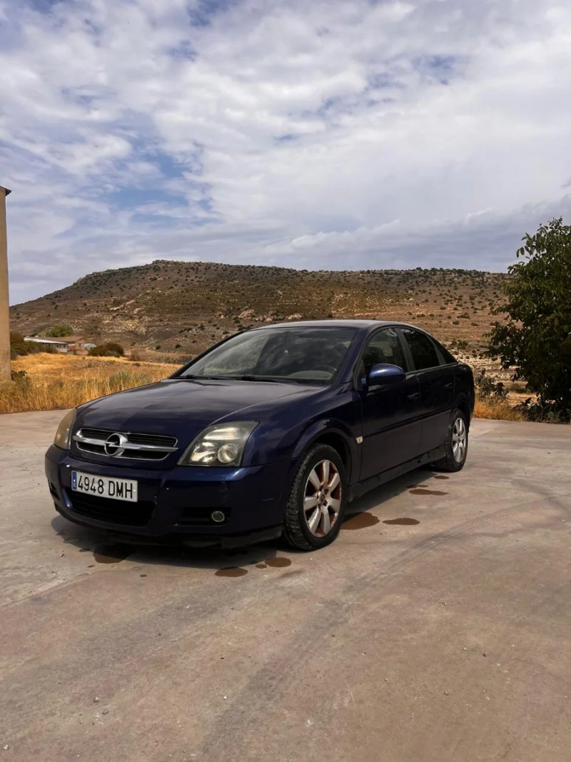 Opel Vectra 2005 - foto 1