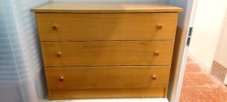 Cómoda de madera