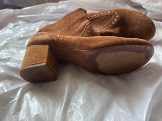 Botines tacón Stradivarius ante marrón