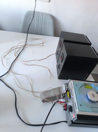 Minicadena Vieta con altavoces