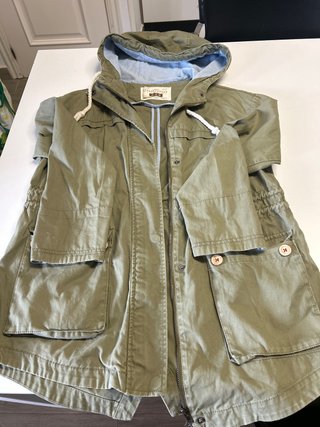 Chaqueta C&A verde militar Talla S