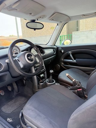 MINI Cooper 2005