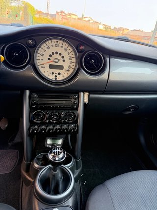 MINI Cooper 2005