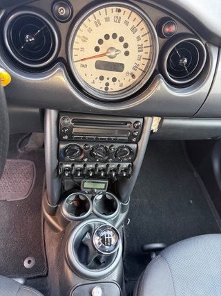 MINI Cooper 2005