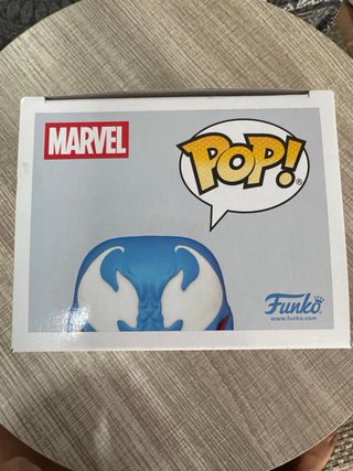 Funko Pop Venom 1218 Rivals Chase Edition