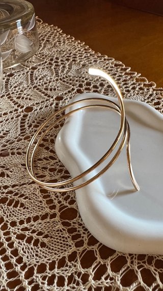 Bracciale Armcuff a onde color Oro