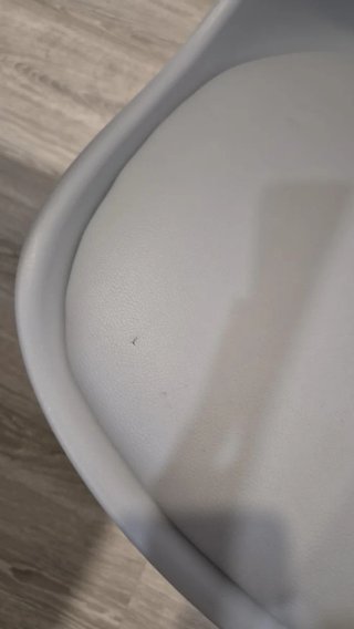 4 Sillas Nórdicas Eames Gris Claro