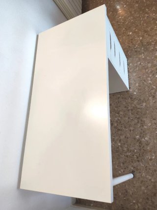 Escritorio Ikea Lagkapten con Cajonera