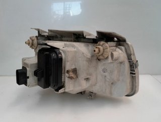 Volkswagen 1152568 96249500 faro izq polo berlina