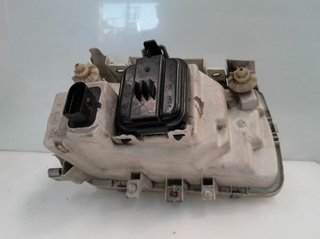Volkswagen 1152568 96249500 faro izq polo berlina