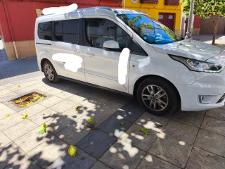 Ford Grand Tourneo Connec 2022