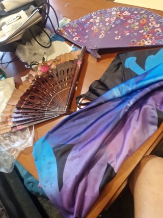 Pareo bonito + Regalo 2 abanicos para pareo y ropa