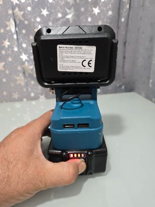 Foco LED + Batería 18V 6.0Ah Con puerto USB