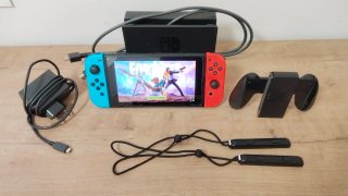 Nintendo Switch con todos sus accesorios