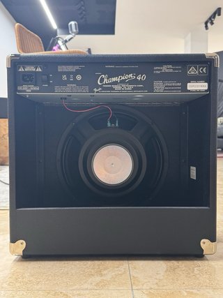 Fender Champion 40 Amplificador Guitarra 40W