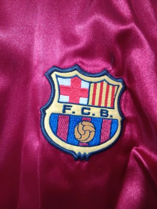 Chaqueta Nike FC Barcelona Dorada Talla L y barça