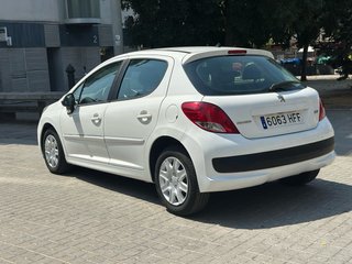 Peugeot 207 año 2011 ✅ITV RECIEN PASADA✅