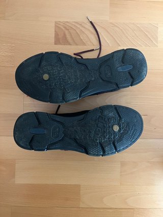 Zapatos Fluchos de cordones