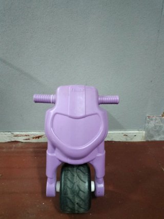 Moto de juguete infantil