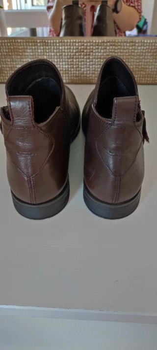 Geox. Botines de piel chocolate. Talla 39. Como n
