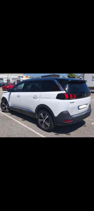 Peugeot 5008 2018