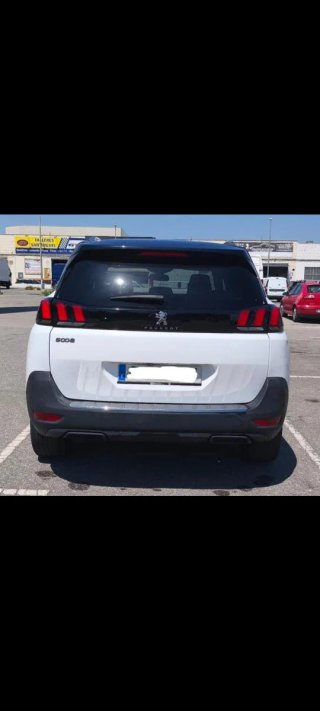 Peugeot 5008 2018