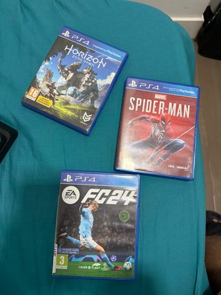 PS4 Slim 500GB + Mando + 3 Juegos Precio negociabl