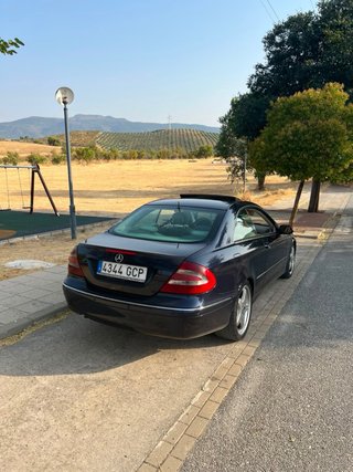Mercedes-Benz  CLK 2003