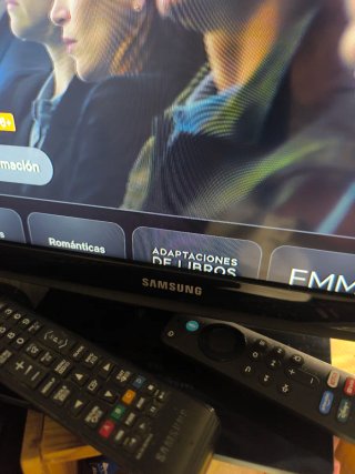 Televisor Samsung UE24H4003AW + Chromecast