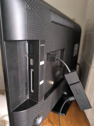 Televisor Samsung UE24H4003AW + Chromecast
