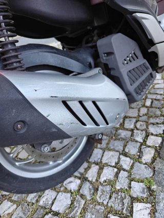 Scooter Piaggio Medley 125 Cinza/Prata