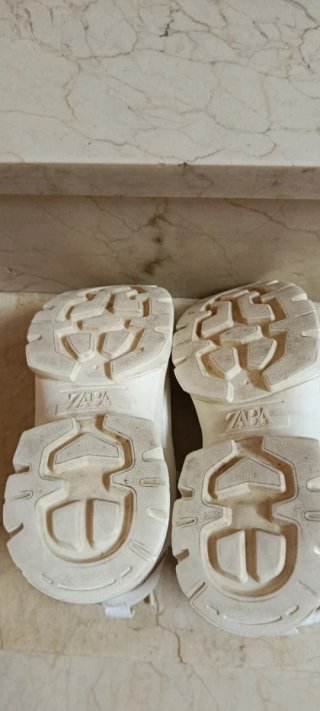 Zapatillas Zara Talla 35 Blancas