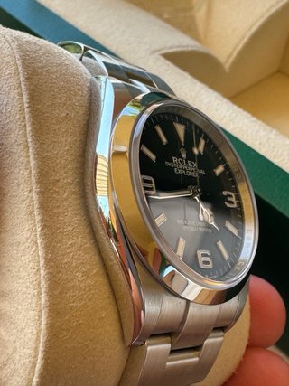 Rolex Explorer 124270 36mm