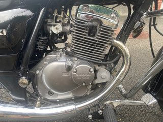 Suzuki GZ 125 Marauder Negra