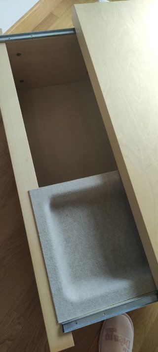 Baúl/Mesilla de madera con ruedas Ikea