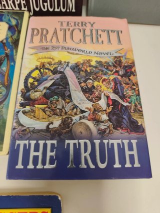Lote de libros TERRY PRATCHETT