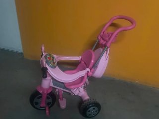 Triciclo para niña rosa