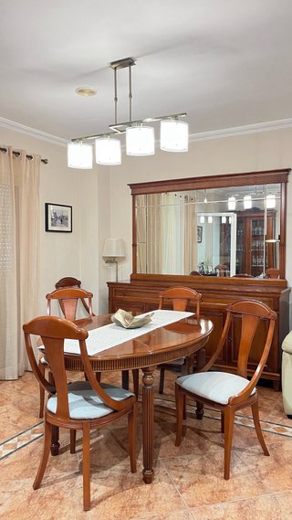 Muebles Comedor Clásico