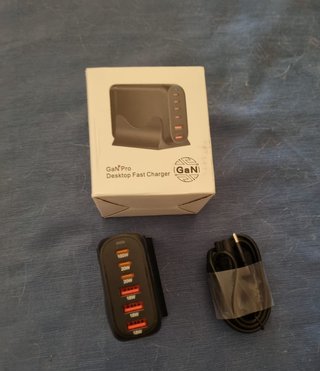 Caricatore Desktop GaN Pro 200W