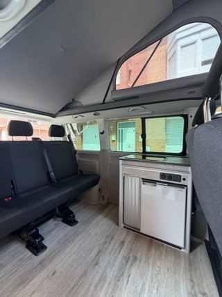 VW T6 Kombi Camper 2.0 TDI 150 CV – Techo REIMO