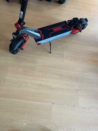 Patinete Eléctrico ZWOLFT con Registro ,nuevo .