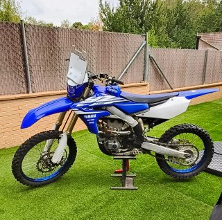 Yamaha YZF Motocross Azul/Blanco