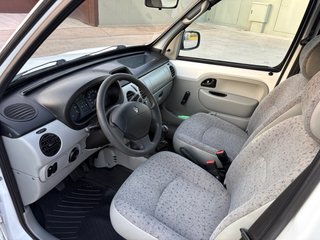 Renault Kangoo 2004