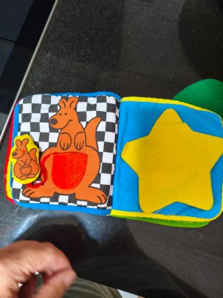 3 libros infantiles de telas