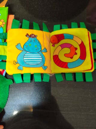 3 libros infantiles de telas