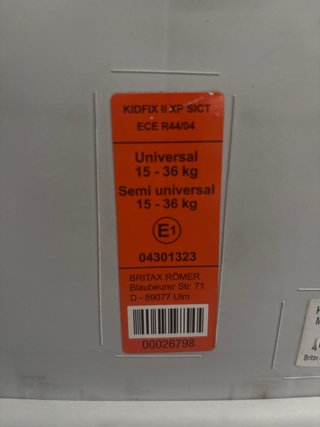 Silla coche Britax Römer Isofix morada